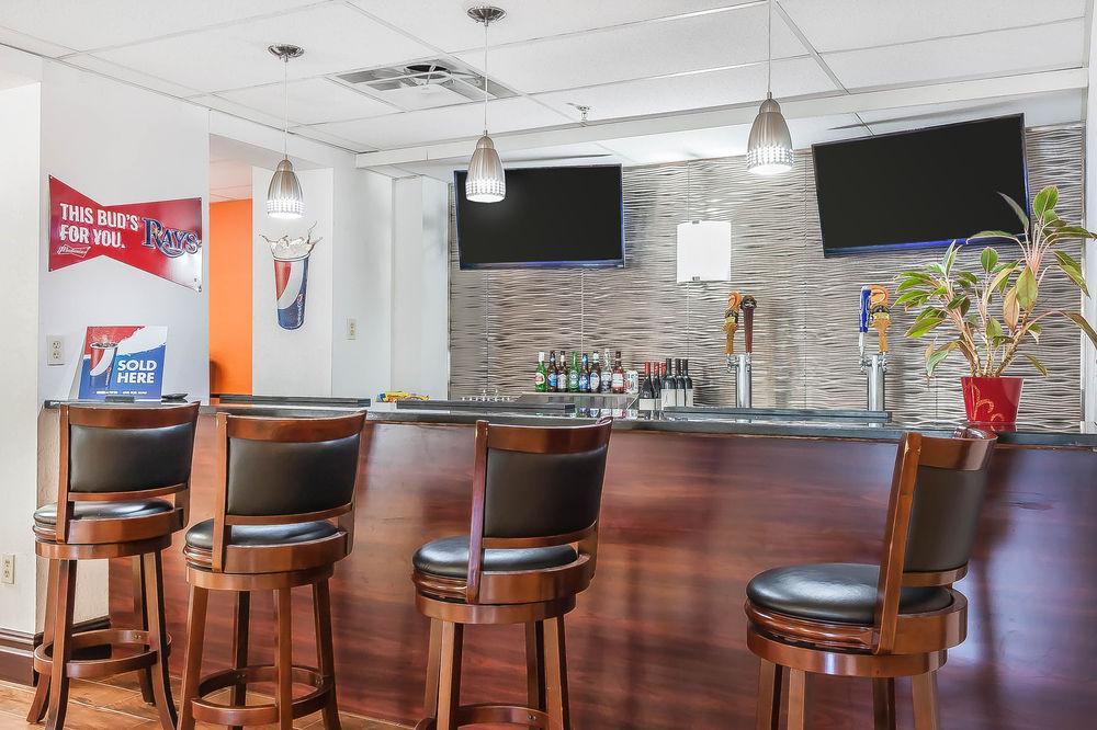 Comfort Inn St Petersburg North Екстериор снимка